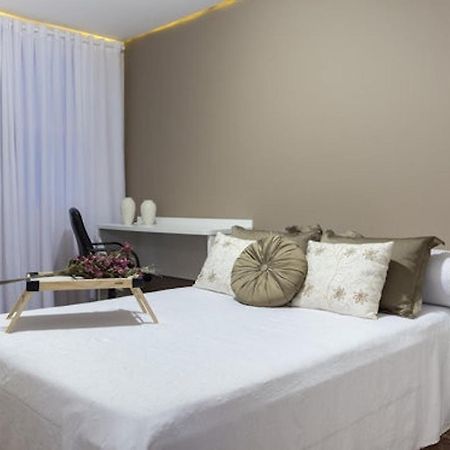 Apto 2 Quartos mais Sofá Cama até 5 Pessoas - Avenida Carlos Gomes Porto Alegre Esterno foto