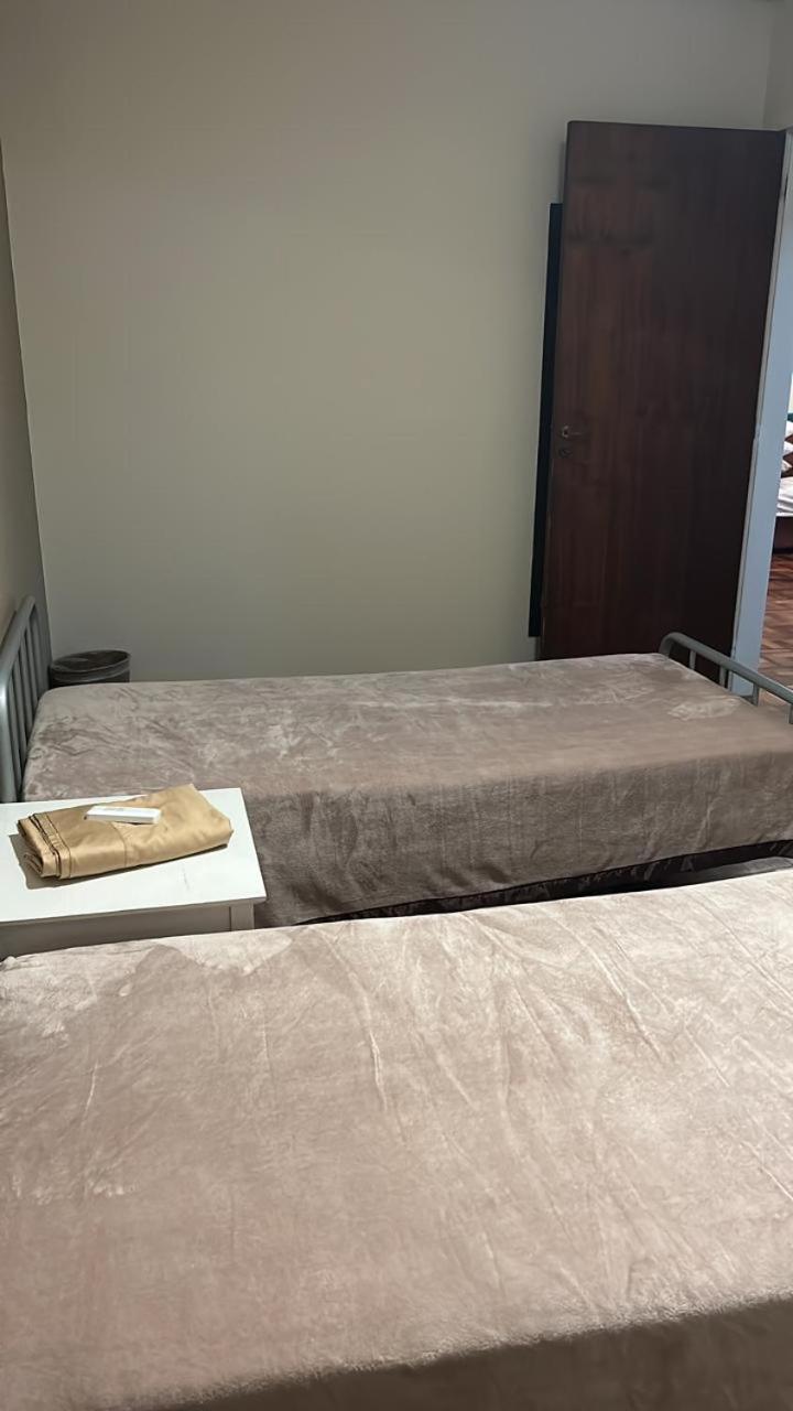 Apto 2 Quartos mais Sofá Cama até 5 Pessoas - Avenida Carlos Gomes Porto Alegre Esterno foto